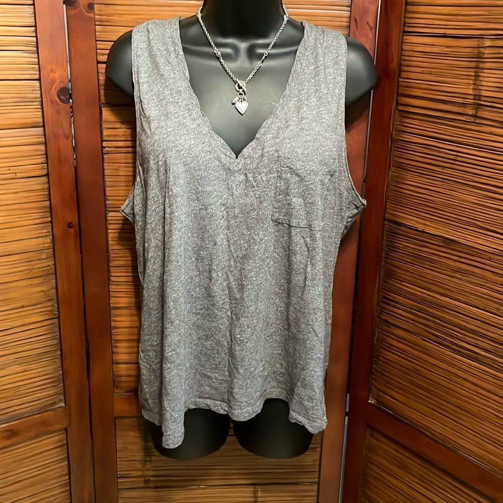 Madewell V-neck Sleeveless top XL Gray